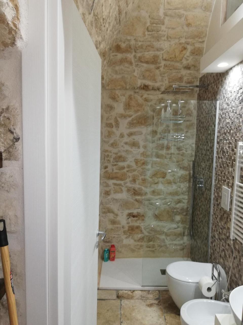 Lilla B&B Molfetta Buitenkant foto